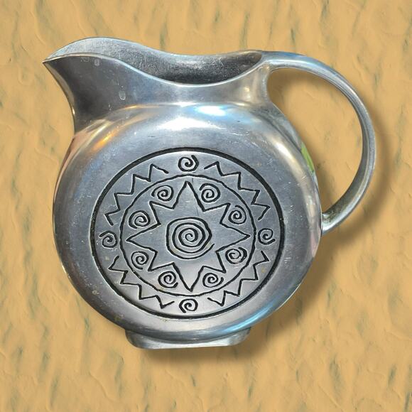 Vintage Wilton Armetale Reggae Pewter Pitcher Southwest Decor Flat Sided 2 Quart - Picture 1 of 12